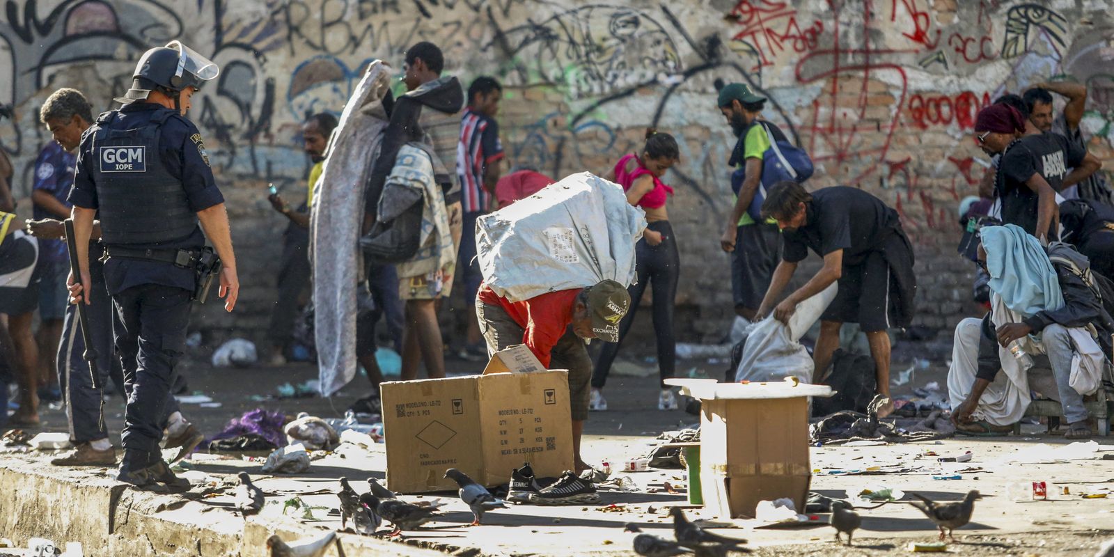 Justiça de SP proíbe Guarda Civil de dispersar pessoas na Cracolândia