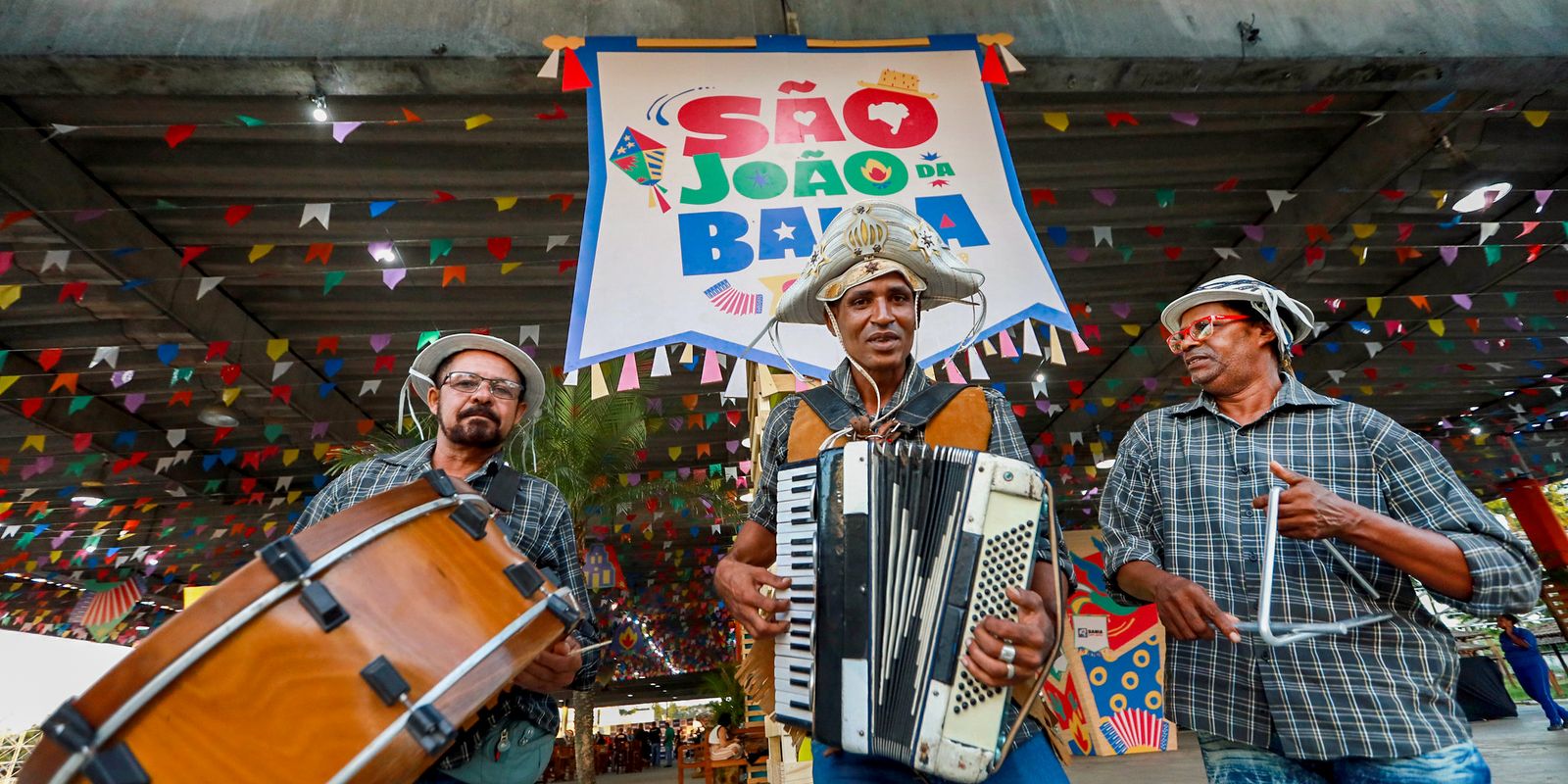 TV Brasil transmite festas de São João de Caruaru e Salvador