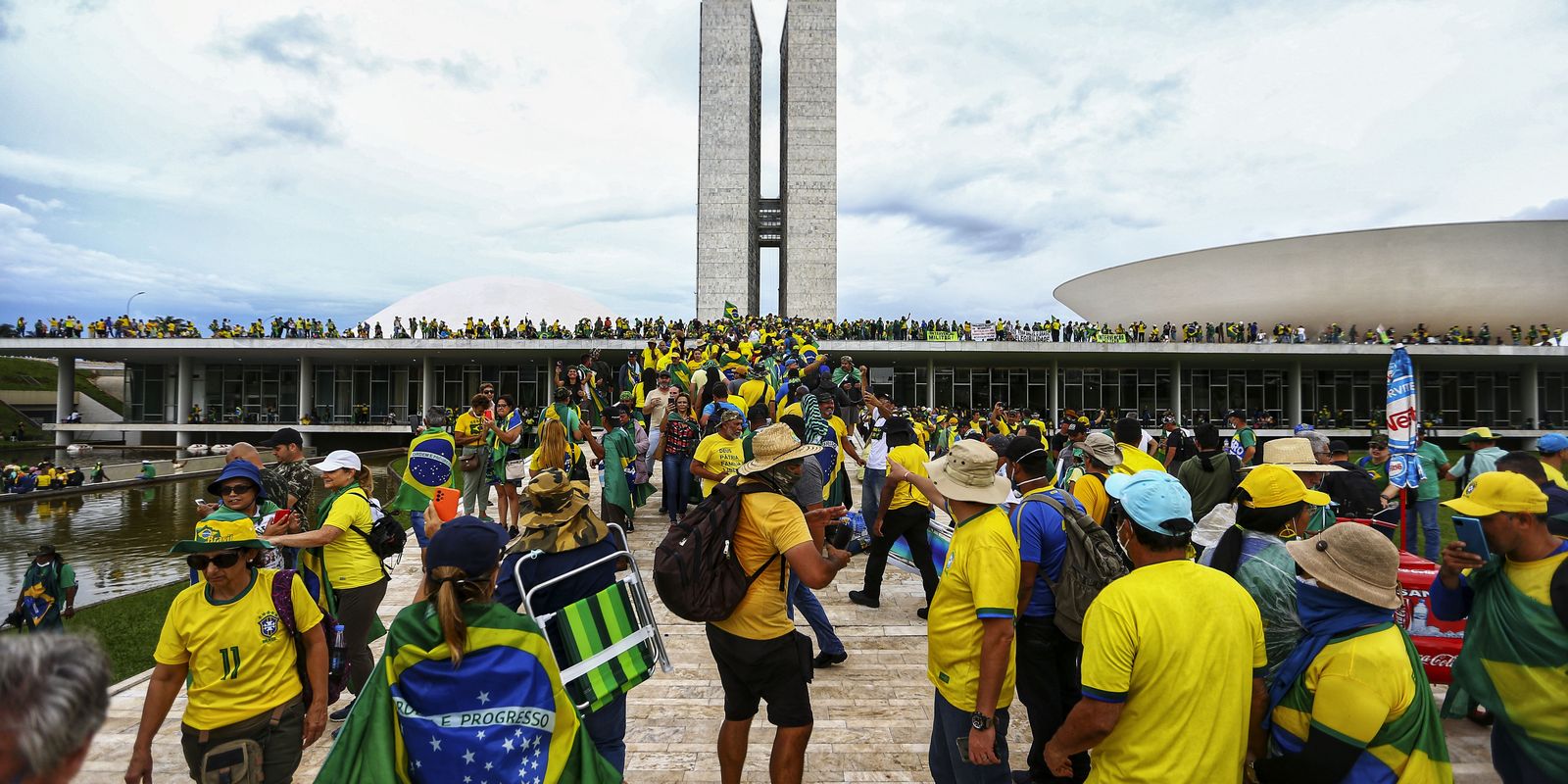 Associação Brasileira de Imprensa pede punição a golpistas