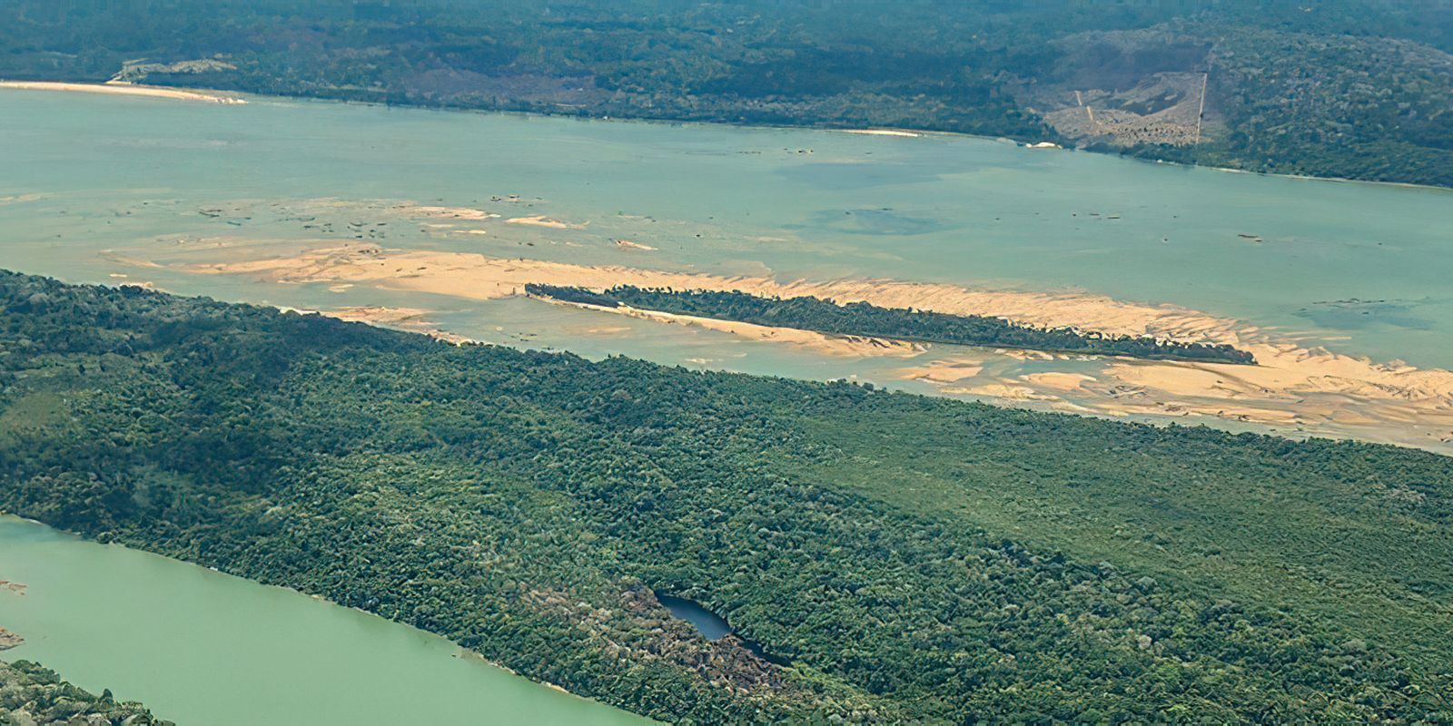 EUA formalizam apoio à conservação em visita de Biden à Amazônia